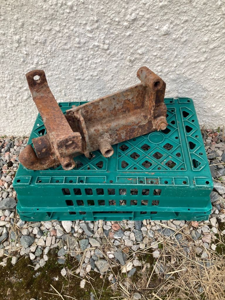 Original Massey Ferguson 165/185 tractor pickup hitch.