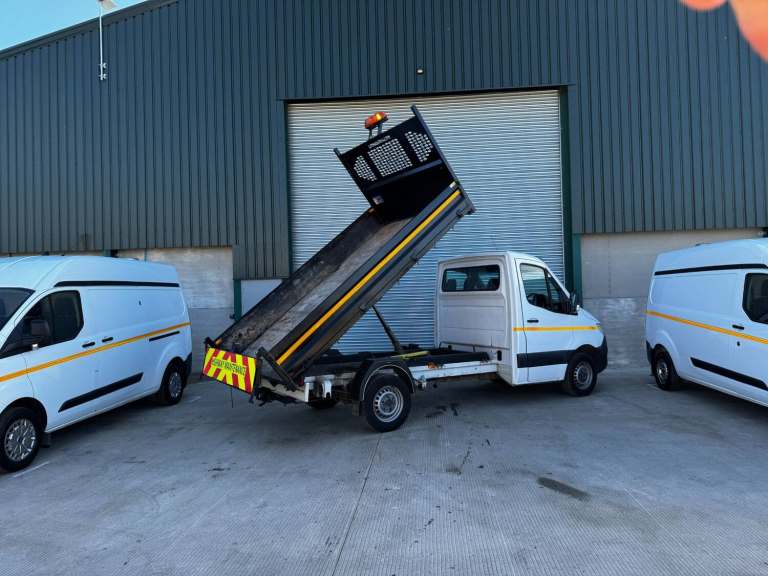 2021 Mercedes-Benz Sprinter 3.5t Progressive Drop side Tipper Cab Tipper Diesel Manual