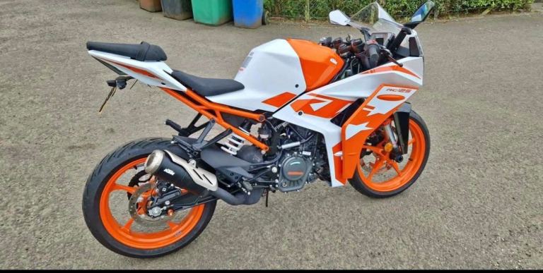 KTM, RC, 2023, 125 (cc)