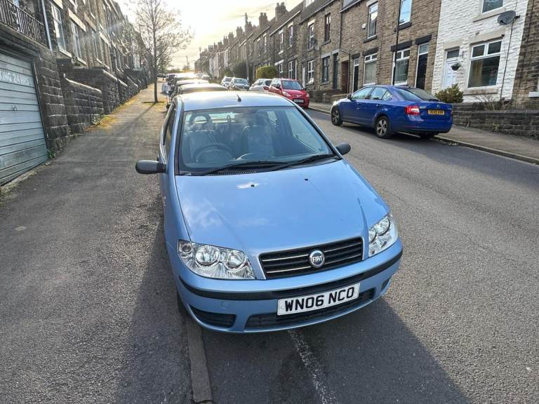 Fiat, PUNTO, Hatchback, 2006, Manual, 1242 (cc), 3 doors Low mileage 45000 miles