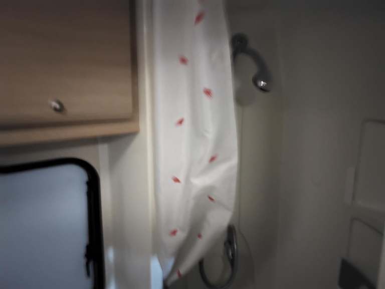 PLEASE BE AWARE THIS VEHICLE HAS BEEN STOLEN 