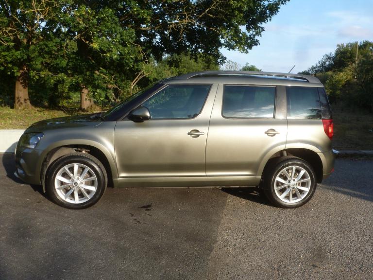 2015 Skoda Yeti 1.2 TSI 110 SE AUTOMATIC HATCHBACK Petrol Automatic