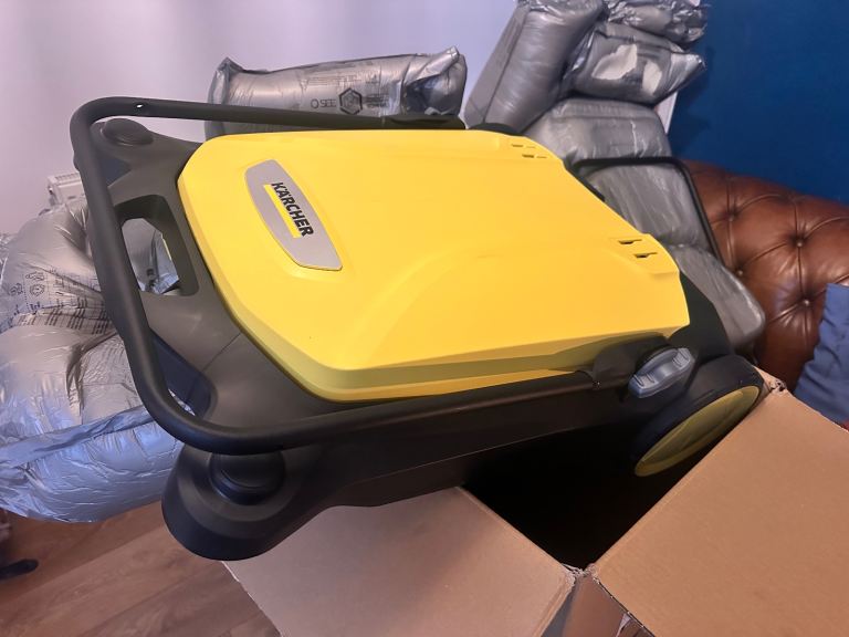 Karcher push sweeper S4 brand new 