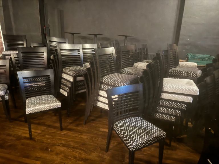 Stackable banqueting chairs