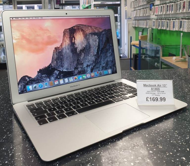 Macbook Air 13" A1466 - £169.99