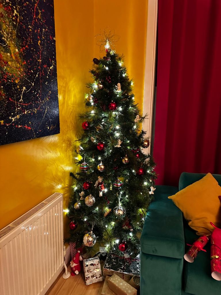 Beautiful 6ft Christmas Tree