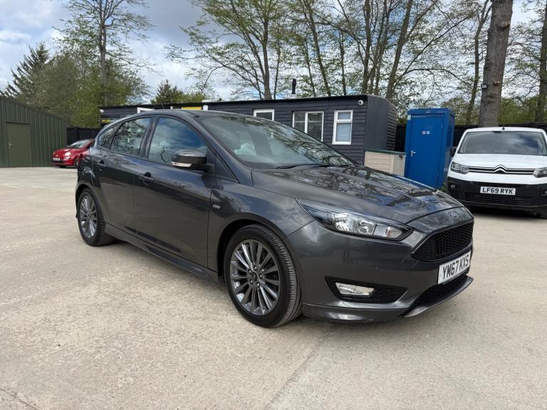 2018 Ford Focus 1.0 EcoBoost 140 ST-Line Navigation 5dr HATCHBACK Petrol Manual