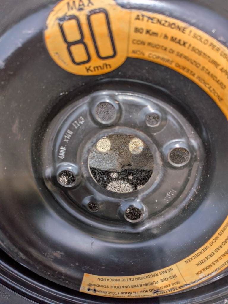  Runflat wheel to fit any VW Passat or Golf 