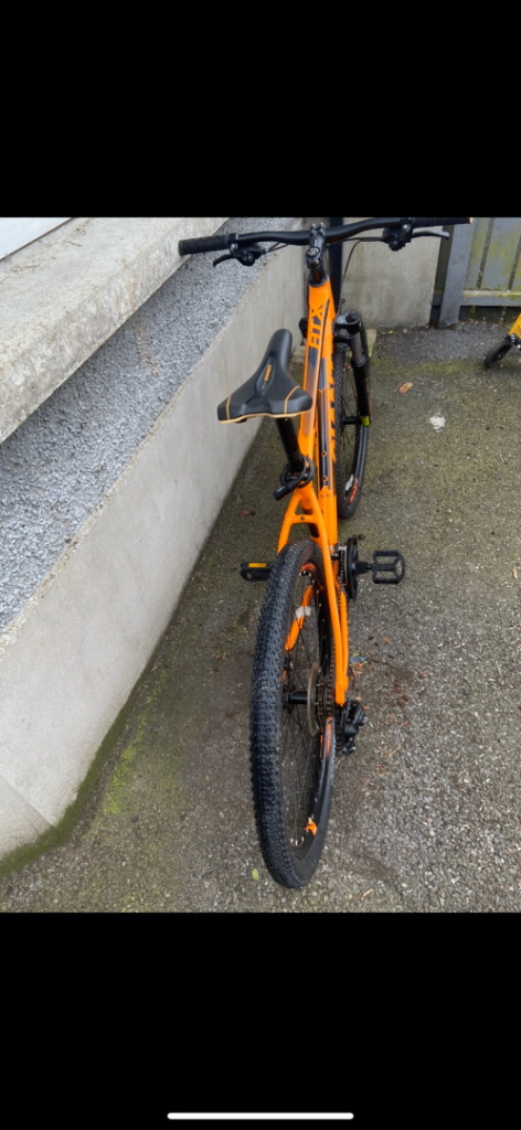Giant ATX Mountain bike