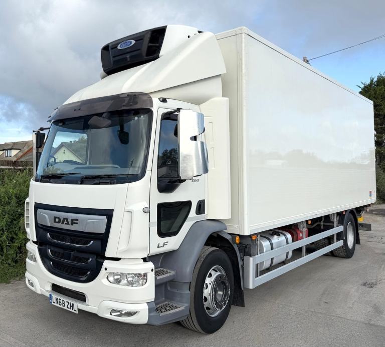 2018 DAF LF55,260 FRIDGE FREEZER 18TON TUCKAWAY TAIL-LIFT EURO-6 U-LEZ AIR-CON