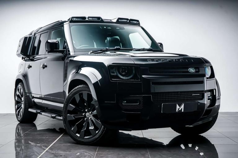 2022 Land Rover Defender 3.0 Defender X-Dynamic HSE D MHEV Auto 4WD 5dr SUV Diesel Automatic