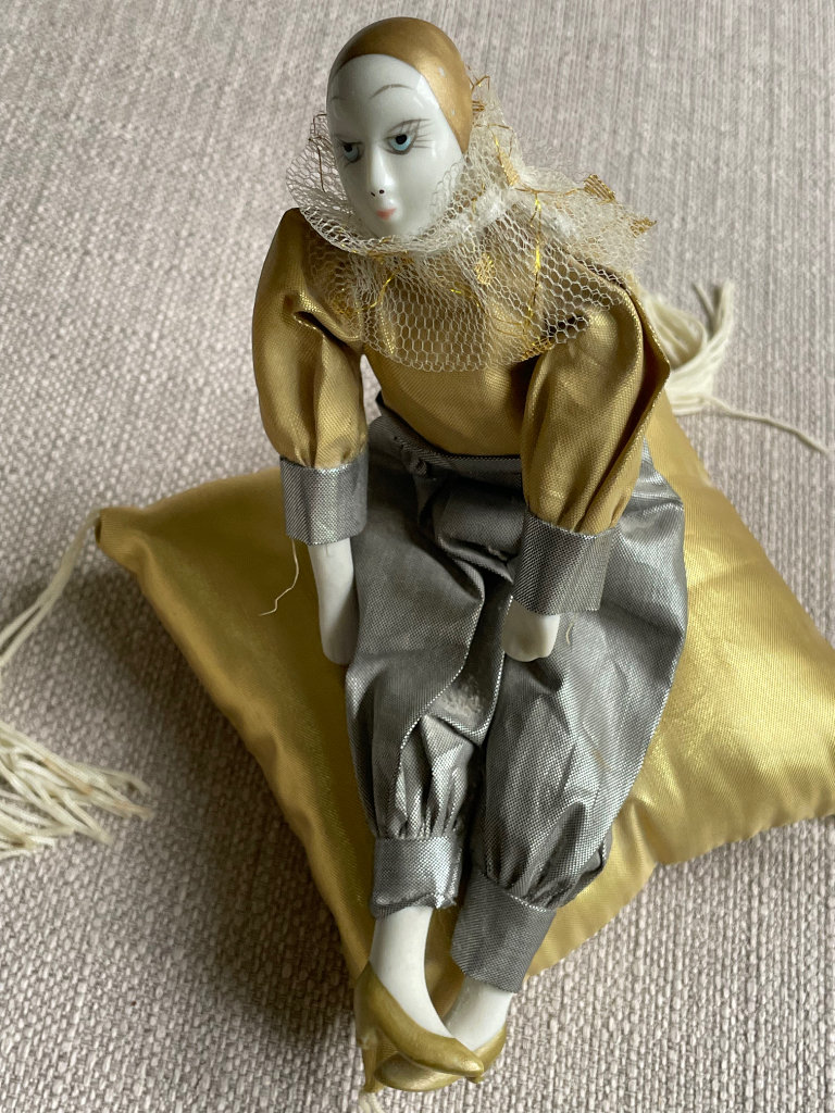 Vintage ~Porcelain Clown/Pierrot /Harlequin on Pillow Silver Gold Hand Painted