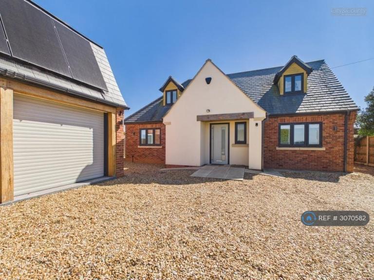 4 bedroom house in Shepeau Stow, Spalding, PE12 (4 bed) (#3070582)