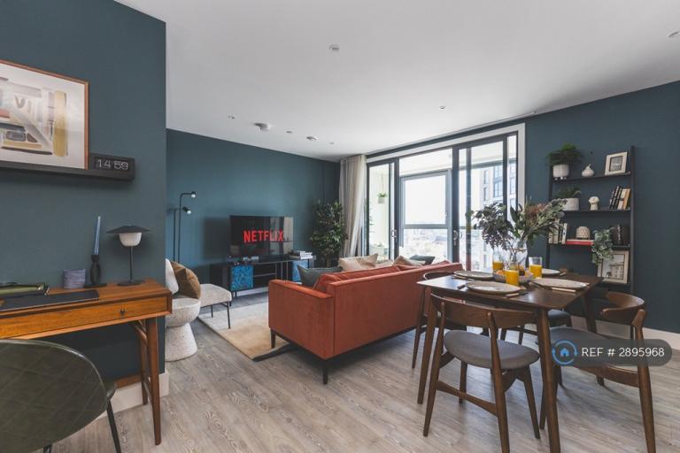 2 bedroom flat in West Croydon, London, CR0 (2 bed) (#2895968)