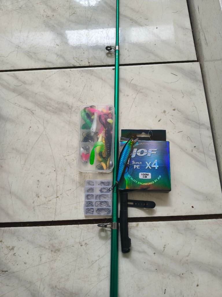 Complete fishing rod New  Very good condition