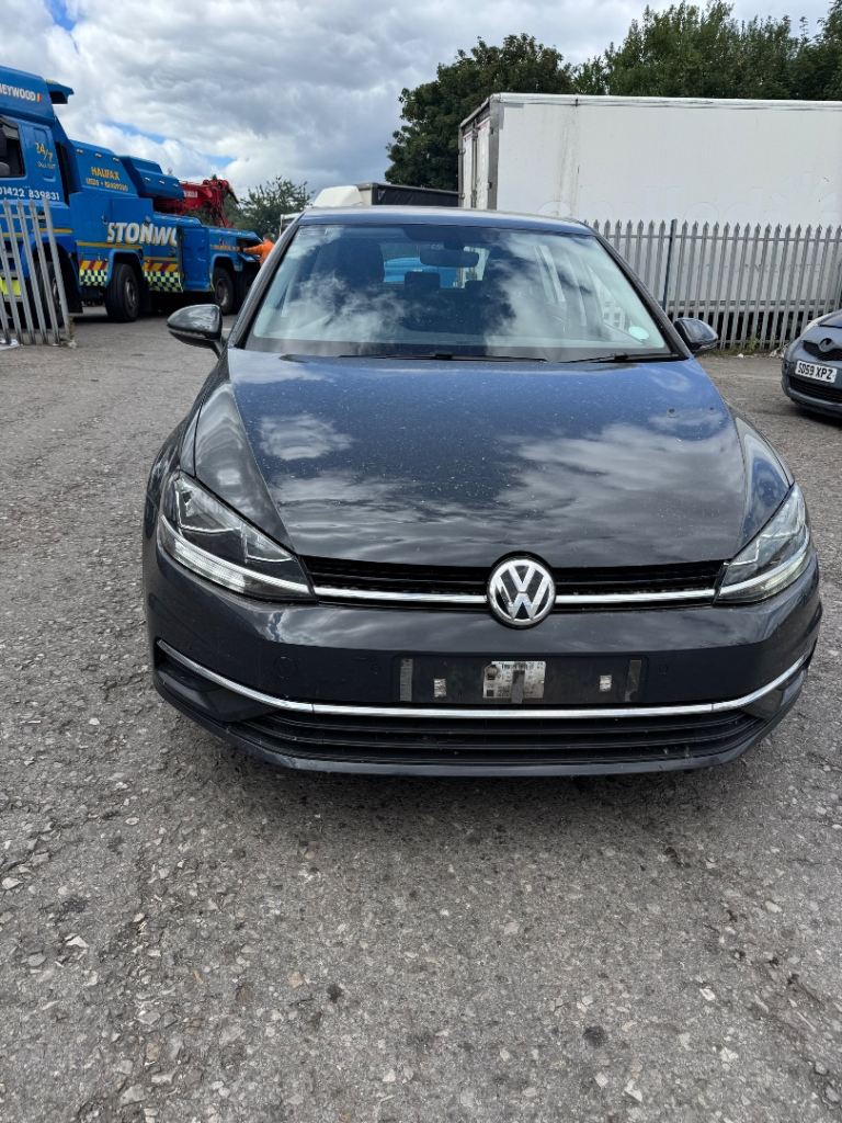Volkswagen, GOLF, Hatchback, 2018, Manual, 1598 (cc), 5 doors