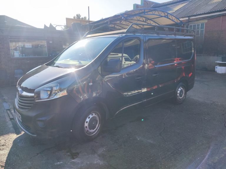 Vauxhall, VIVARO, Panel Van, 2016, Manual, 1598 (cc)