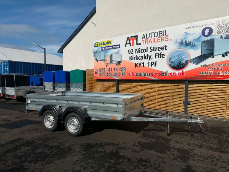BRAND NEW ZASLAW 10FT X 5FT TWIN AXLE FLAT TRAILER 750KG UN BRAKED