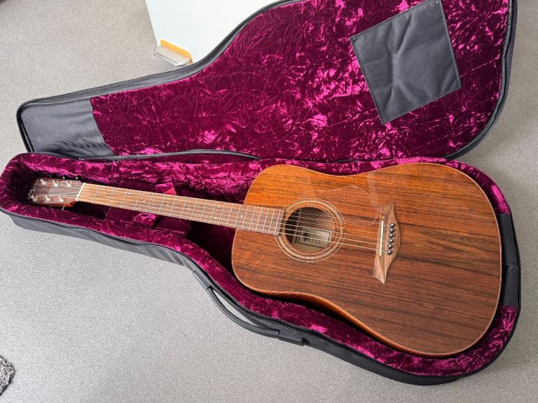 Mayson Acoustic Guitar 6 string