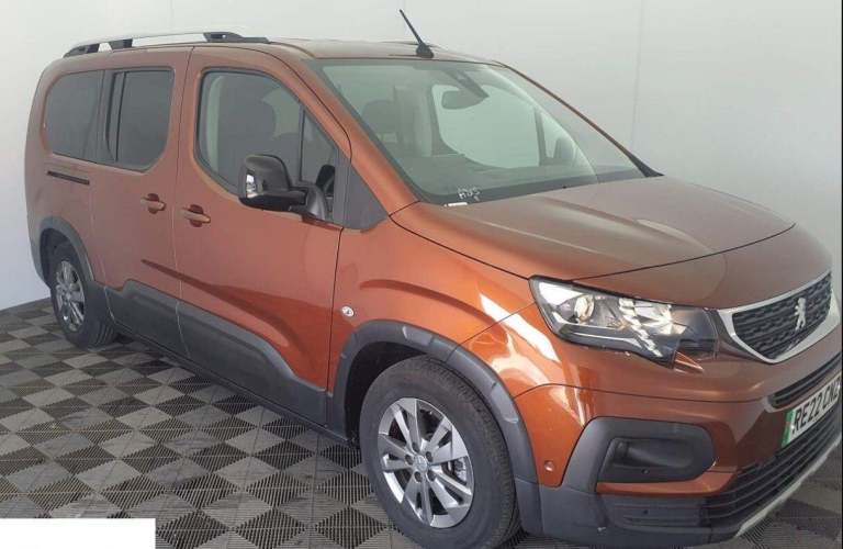 2022 Peugeot e-Rifter 50kWh Allure Premium Long MPV 5dr Electric Auto (11kW Charger) (136 ps) MPV...
