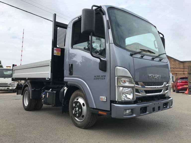 NEW UNREGISTERED Isuzu Grafter N35.125 T/WHL SWB E6 1.9 TIPPER IN FLINT GREY 