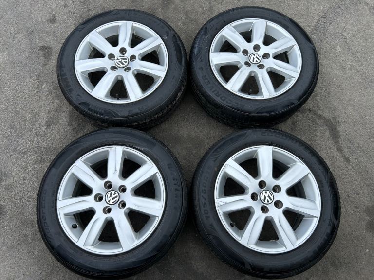 Vw polo 15inch alloy wheels 5x100