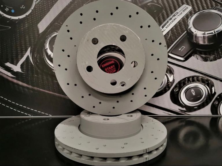 Genuine Mercedes-Benz C180 W204 AMG Sport Front Brake Discs Drilled 