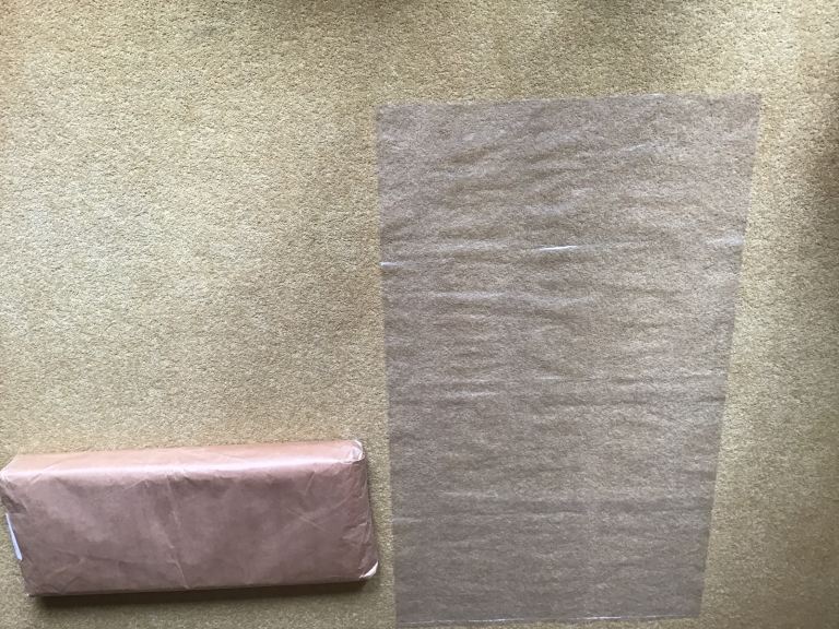 Clothes polythene garment cover. 1 x 250. Size 600mm x 1000mm x30mu.