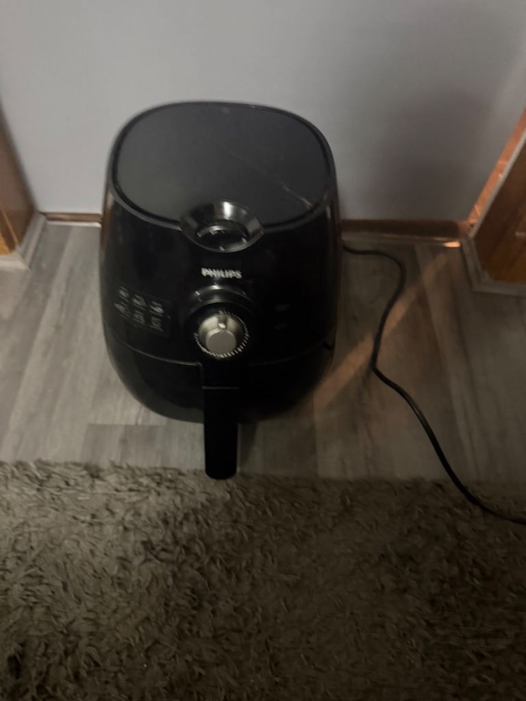 Philips Air Fryer - Black, Good Condition