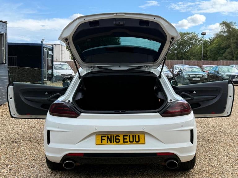 VOLKSWAGEN SCIROCCO 2.0 TSI BlueMotion Tech R DSG Euro 6 (s/s) 3dr 2016