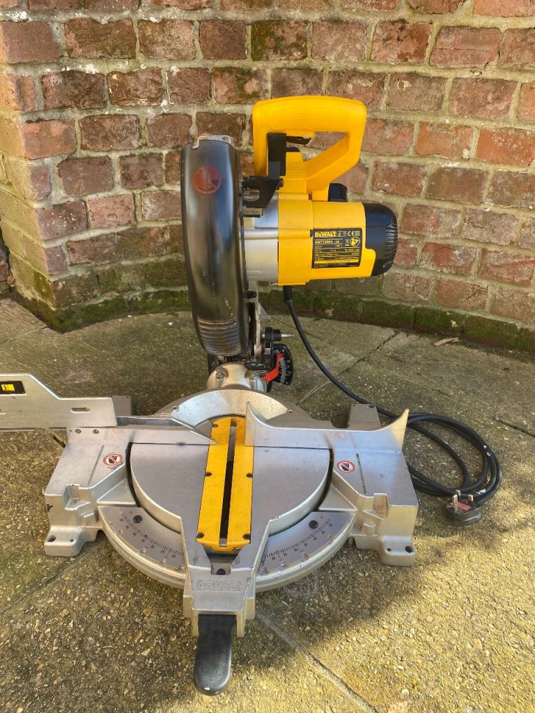 Dewalt Mitre Saw 3 x blades