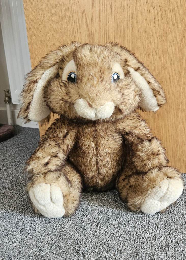 E.B. Bunny Build-a-Bear from Hop (2011)