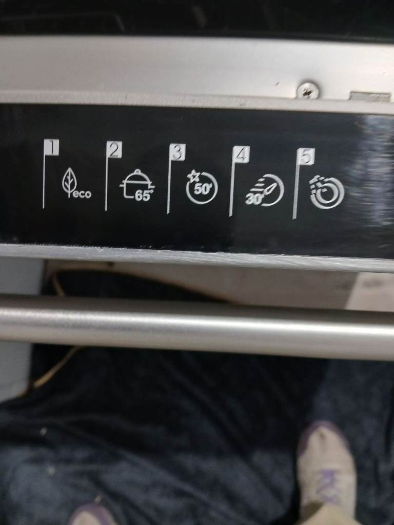 Silver Dishwasher - Good Condition, Ready to Go