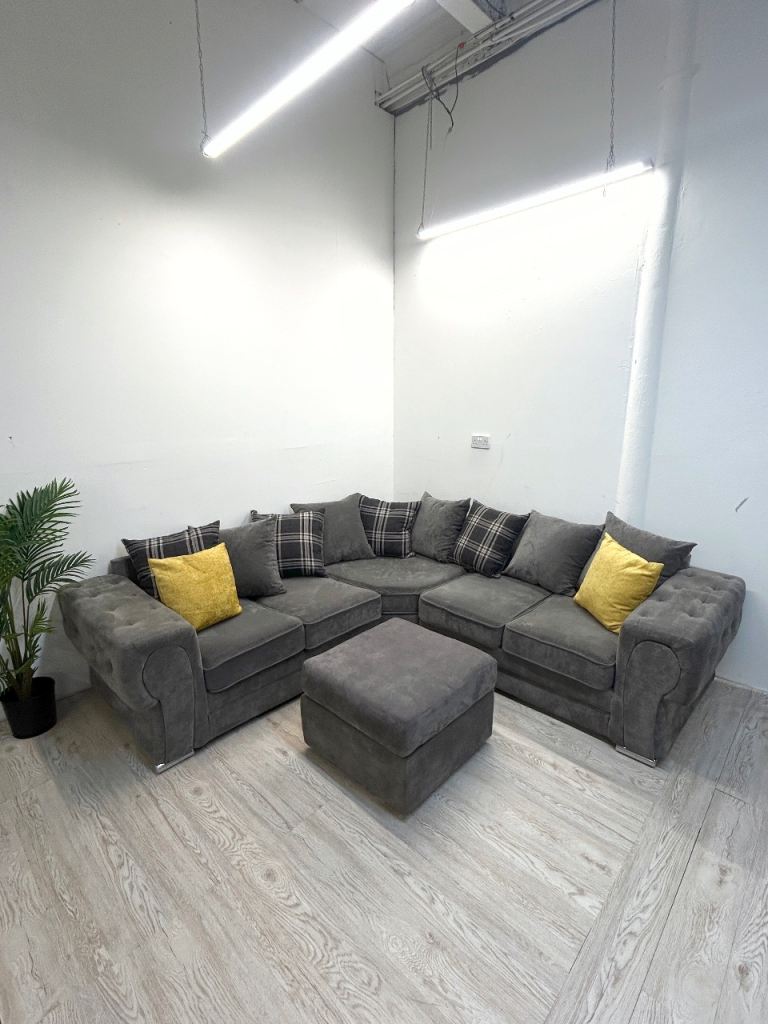 Grey Verona Corner Sofa With Foot Stool DELIVERY AVAILABLE!!