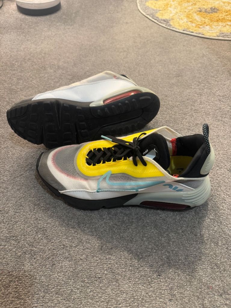 Nike Trainers and Jordan Trainers size 