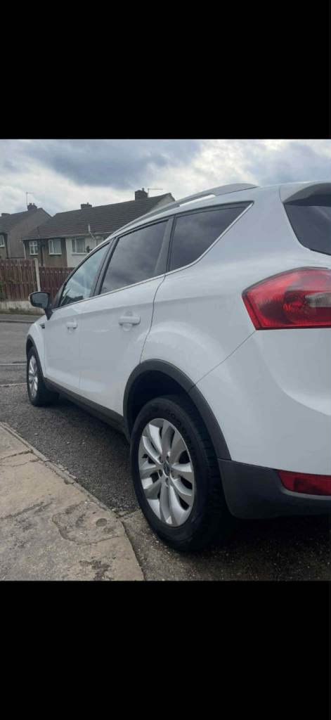 Ford, KUGA, 2010, Manual, 5 doors, 2 keys, 99k miles 