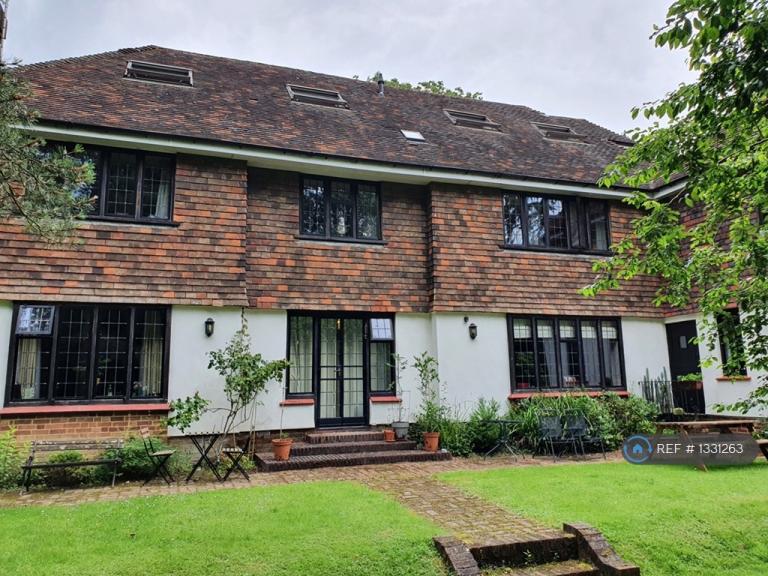 1 bedroom flat in Cedars, Tunbridge Wells, TN2 (1 bed) (#1331263)