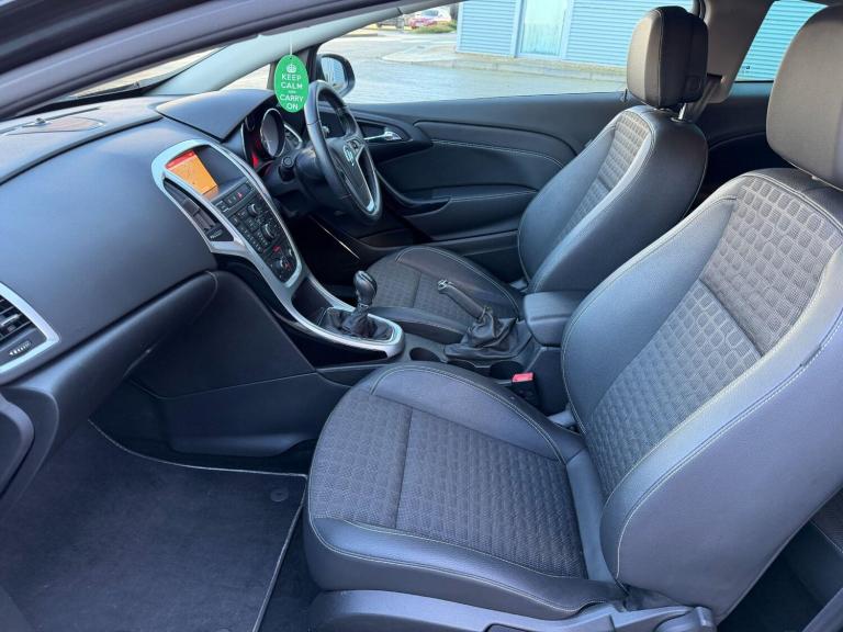 2015 Vauxhall Astra GTC 1.6T 16V 200 SRi 3dr HATCHBACK PETROL Manual