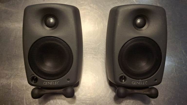 Genelec 8020A Speakers x2 (Great condition, audio input + all cables included, used)