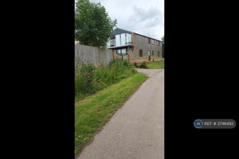 5 bedroom house in Arkendale Road, Staveley, Knaresborough, HG5 (5 bed) (#2746493)