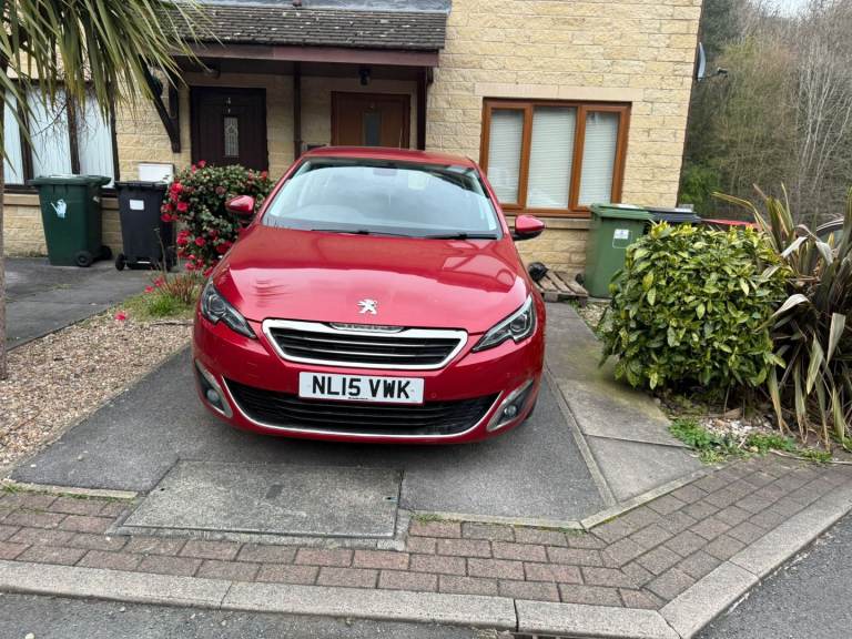 Peugeot, 308, Hatchback, 2015, Manual, 1199 (cc), 5 doors