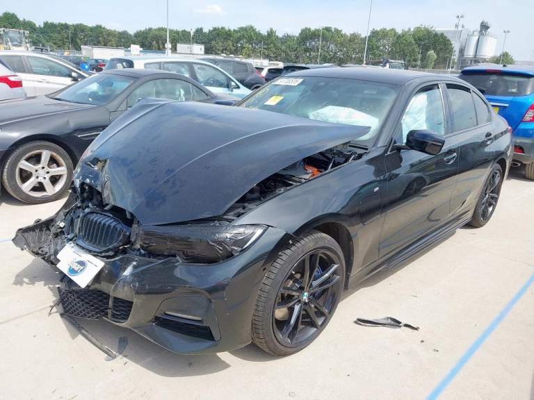 BREAKING BMW 3 SERIES 2 PETROL 2020 STOCK NUMBER BB93