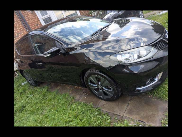 Nissan, PULSAR, Hatchback, 2015, Manual, 1197 (cc), 5 doors