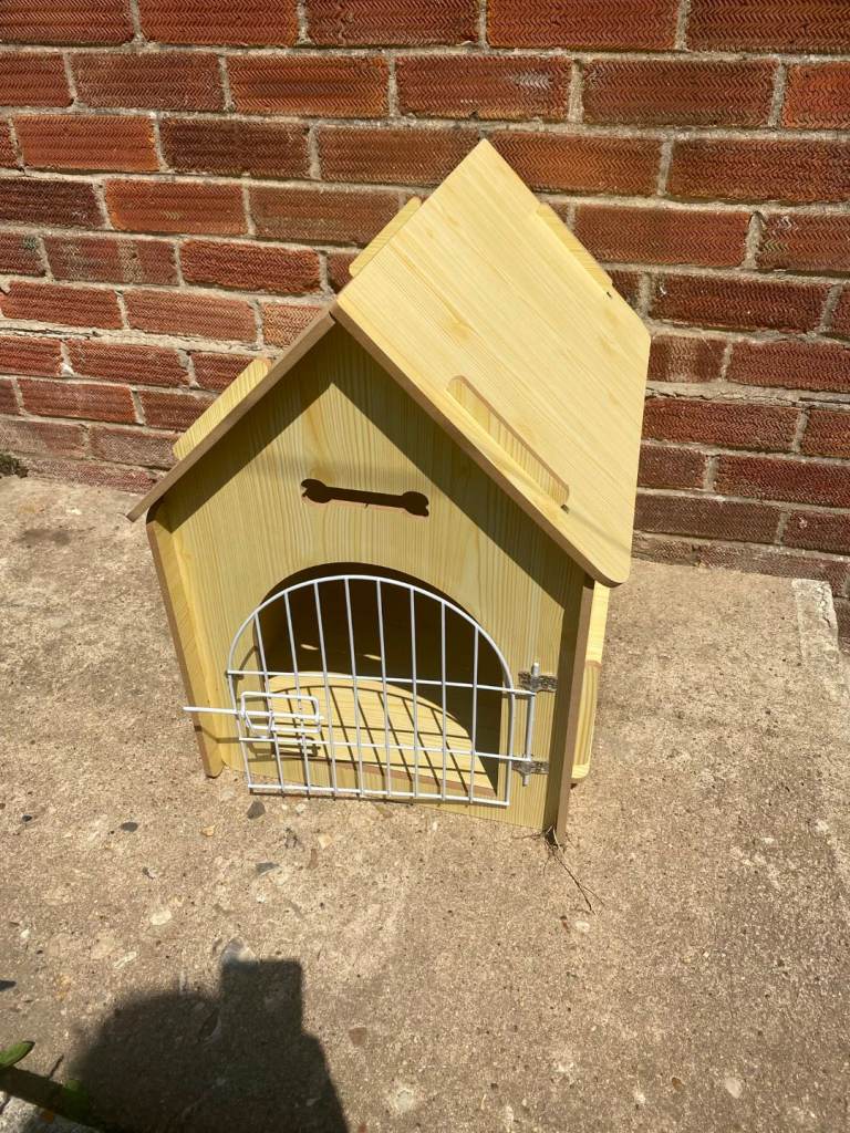 Small dog/ cat wooden house/cage