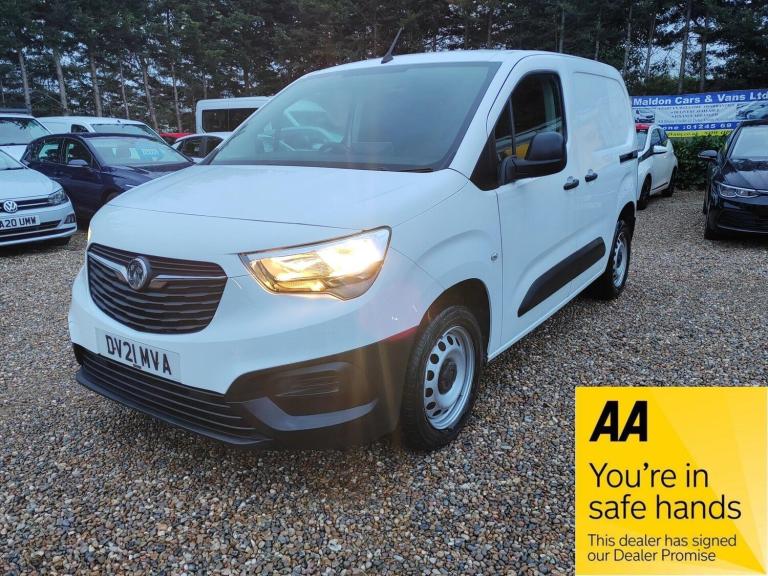 2021 Vauxhall Combo 1.5 Turbo D 2300 Dynamic L1 H1 Euro 6 4dr PANEL VAN Diesel Manual