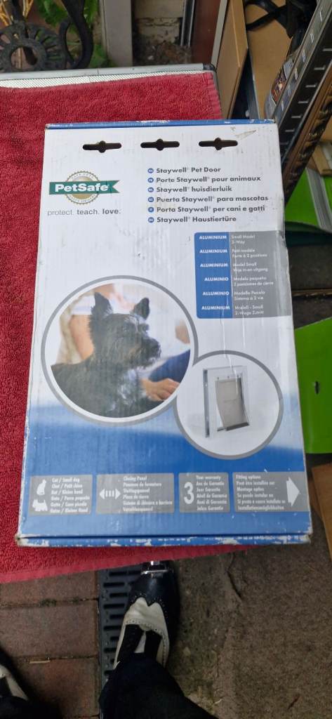 Petsafe Staywell Pet door