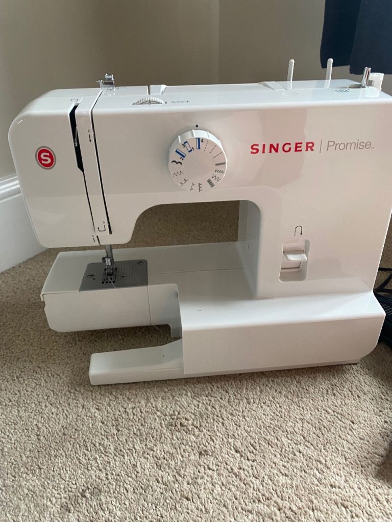 SINGER Promise 1408 Sewing Machine – White, Good Condition