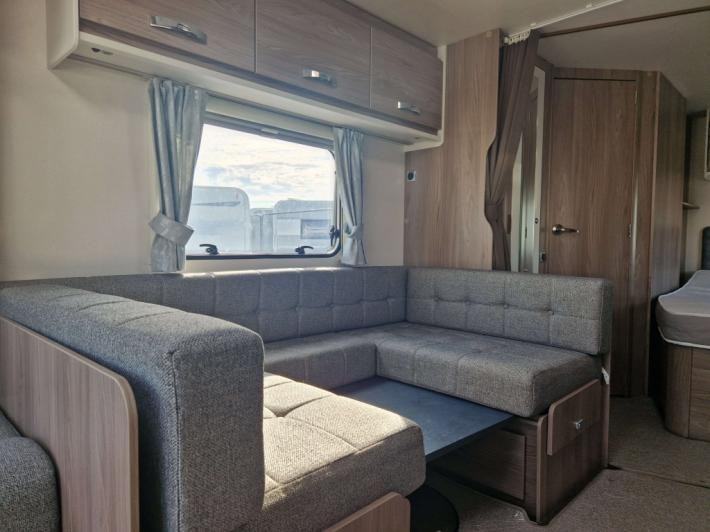 2024 Sprite Quattro FB Grande Used Caravan