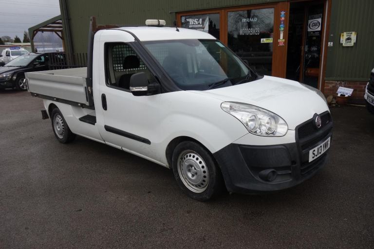 Fiat Doblo Doblo Cargo Work Up 1.3 90 Multijet Ii DIESEL MANUAL 2013/13