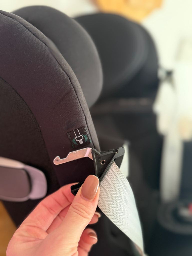 Cybex Sirona Z i-Size Car seat & Base Z i-Size rotating isofix Base 